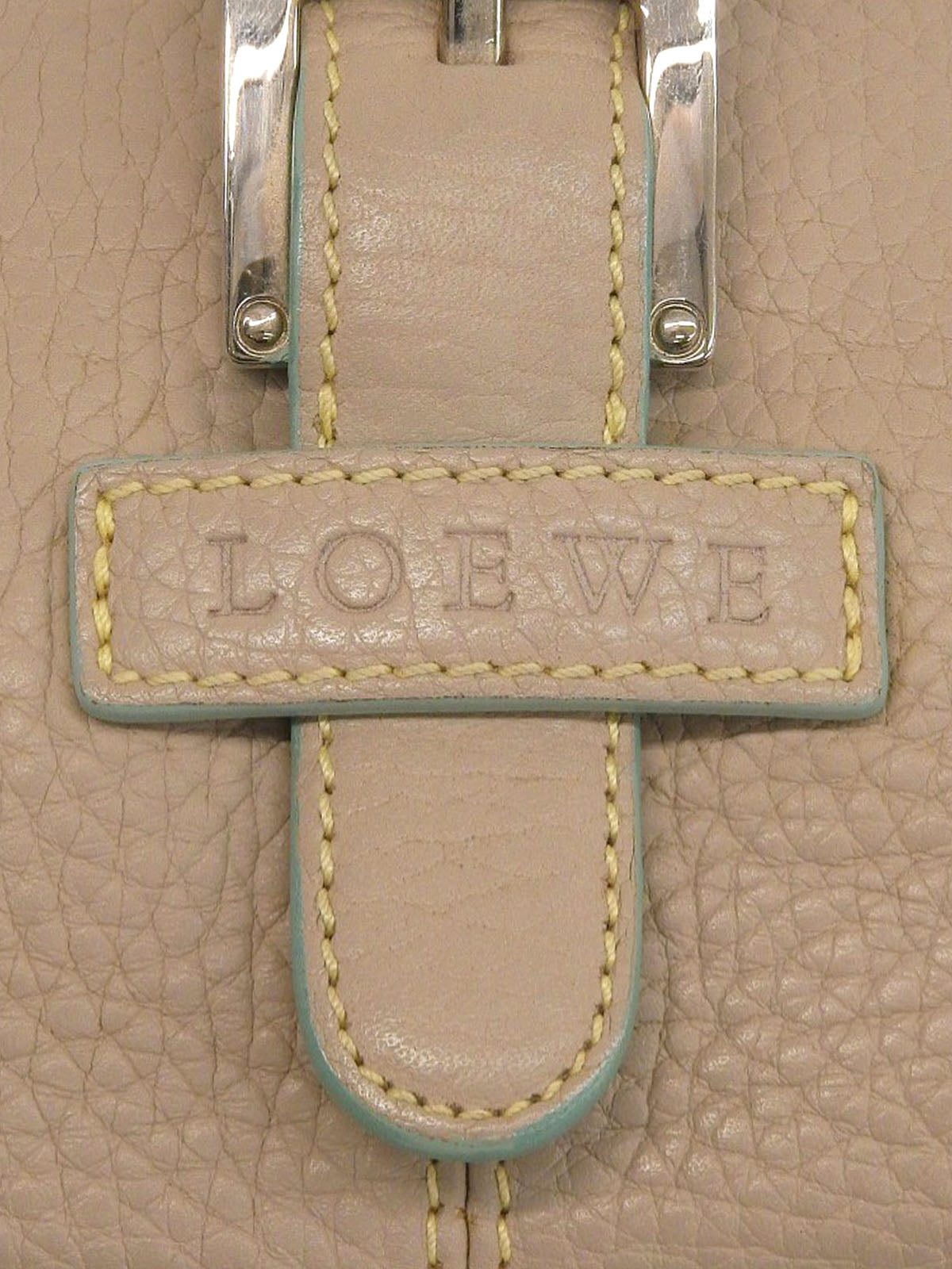 ロゴエンボスショルダーバッグ グレージュ/ミントグリーン