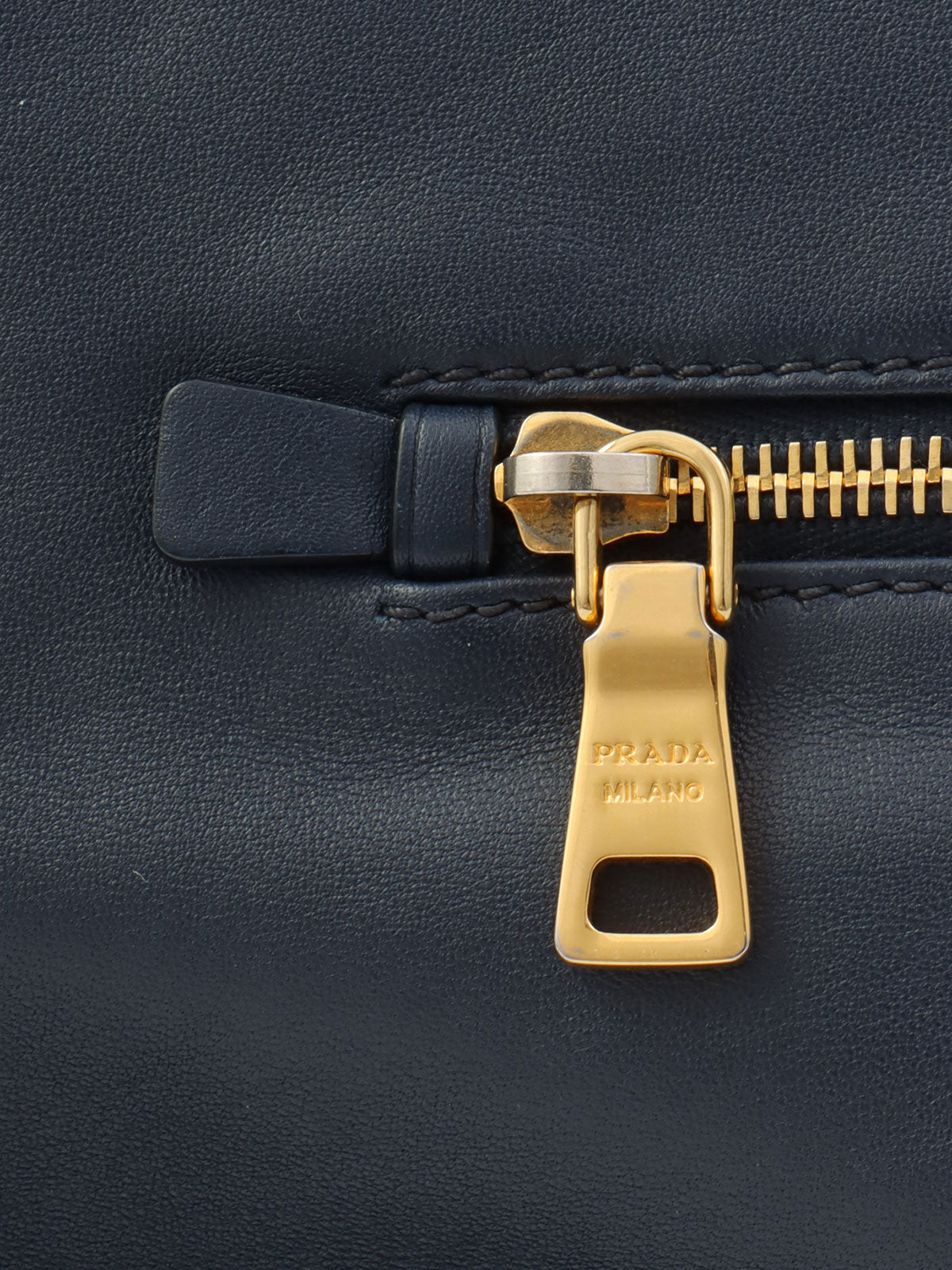 Logo Plate 2-Way Tote Bag, Black