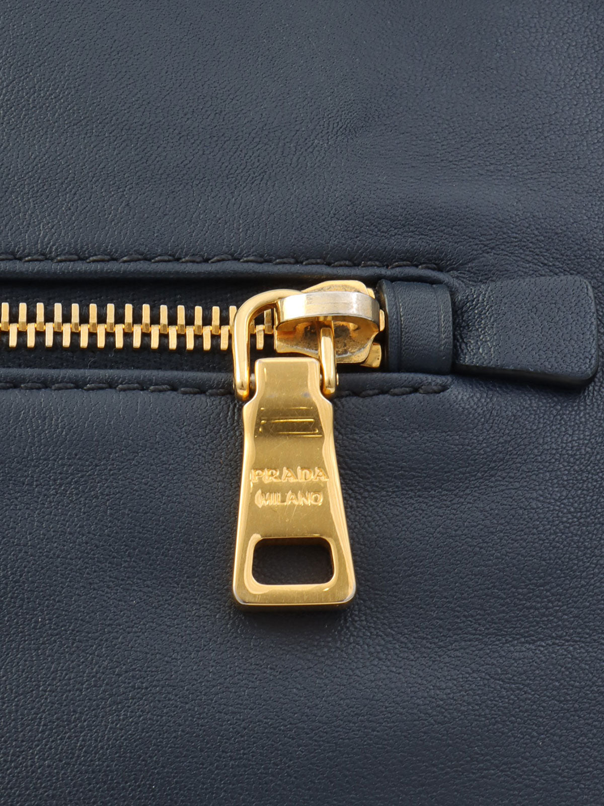 Logo Plate 2-Way Tote Bag, Black