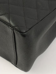 2015 Caviar Skin CC 标志缝线链条手提包 黑色