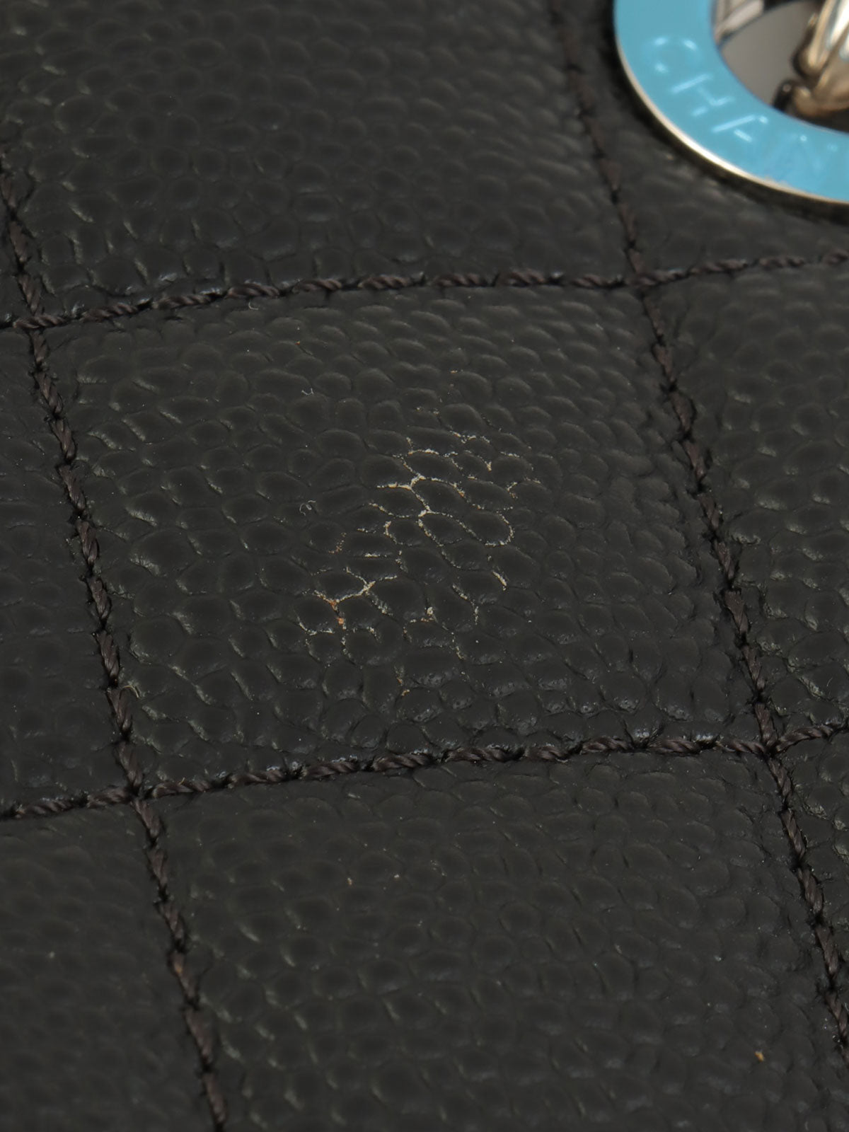 2015 Caviar Skin CC 标志缝线链条手提包 黑色