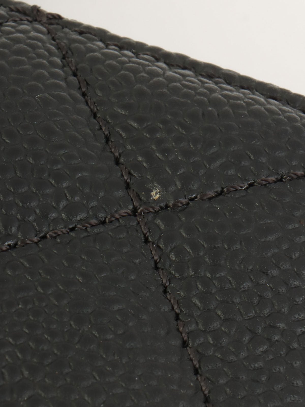 2015 Caviar Skin CC 标志缝线链条手提包 黑色