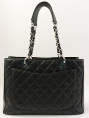 2015 Caviar Skin CC 标志缝线链条手提包 黑色