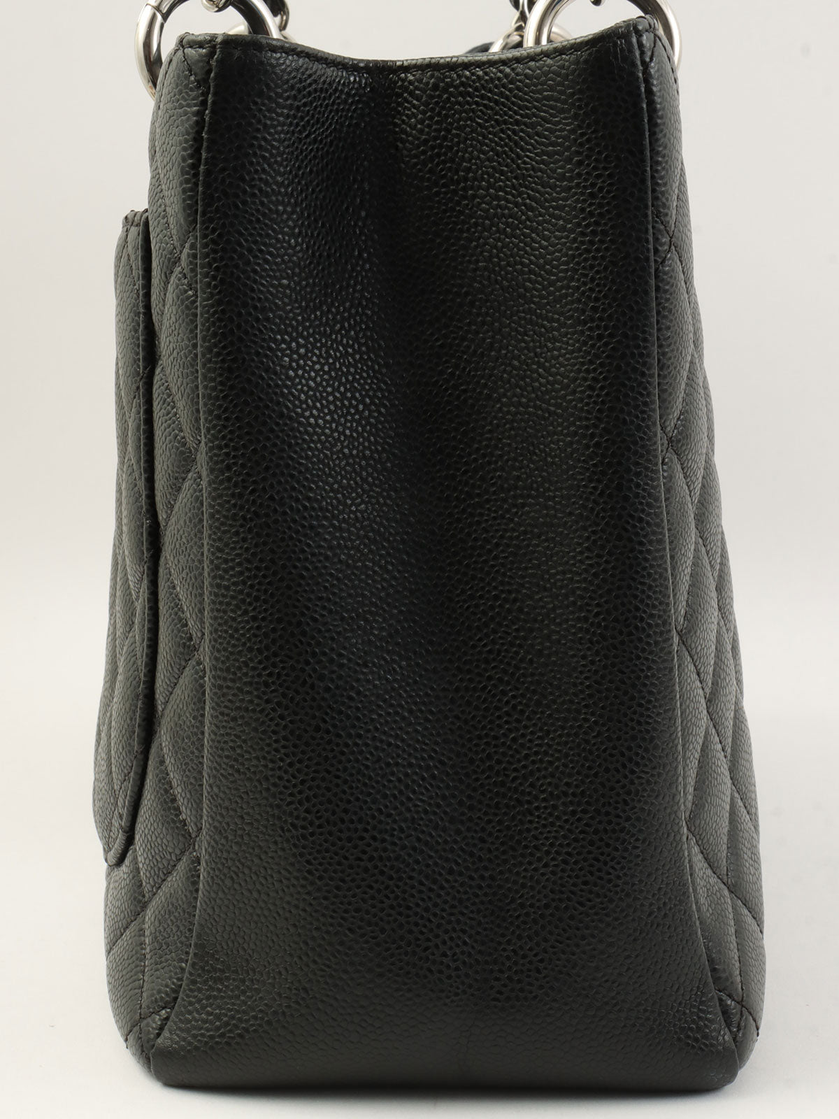 2015 Caviar Skin CC 标志缝线链条手提包 黑色