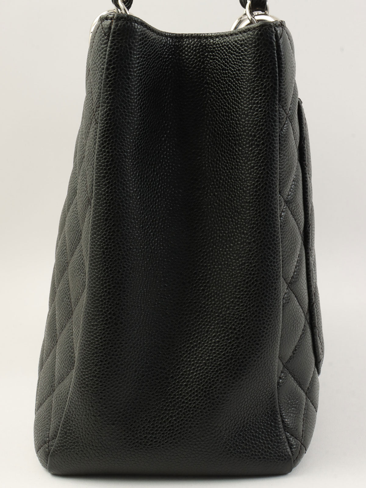 2015 Caviar Skin CC 标志缝线链条手提包 黑色