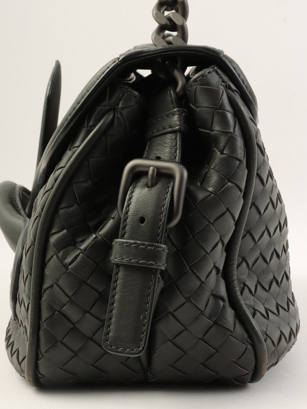 炭灰色编织肩包