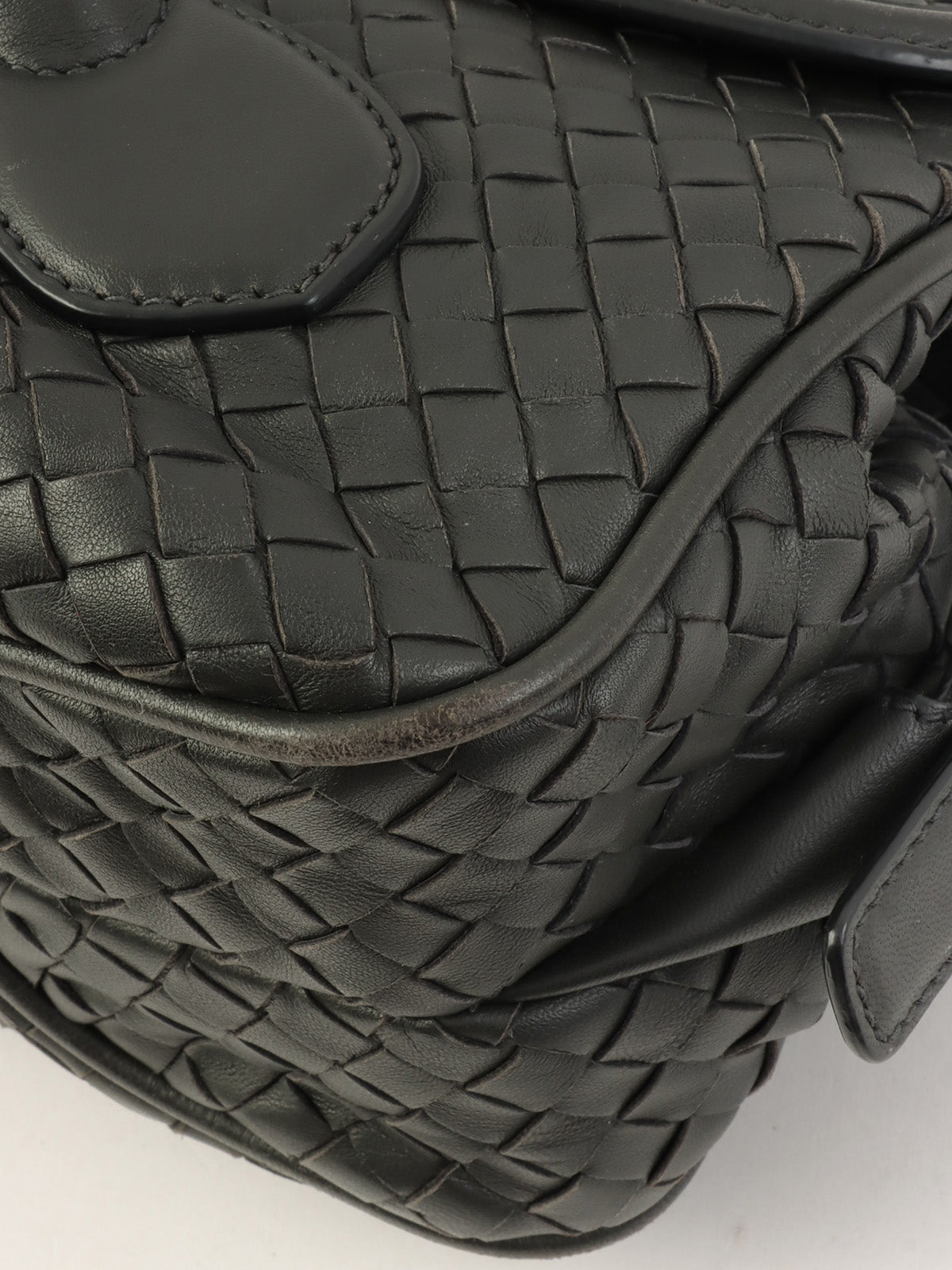 炭灰色编织肩包