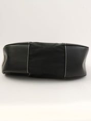 黑色尼龙和皮革拼接logo铭牌手提包