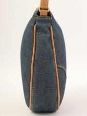 靛蓝色牛仔马鞍包
