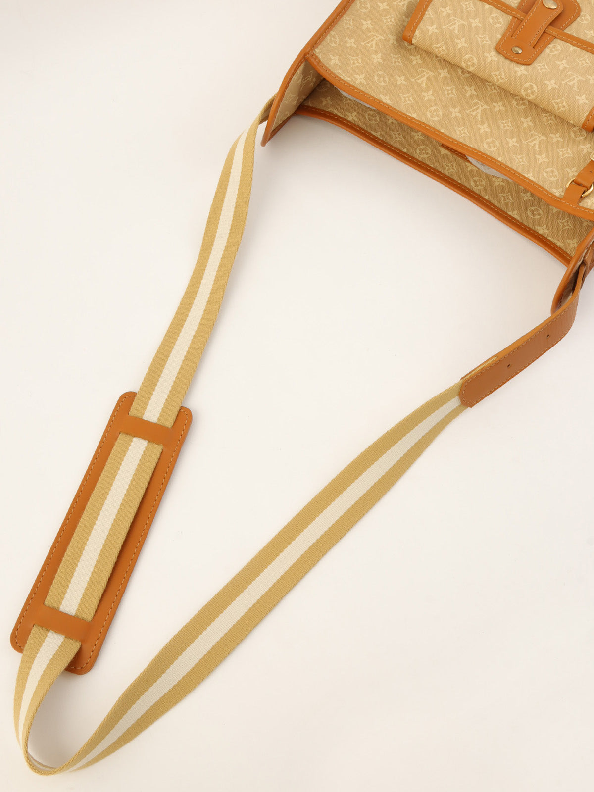 2005年製 モノグラムミニブザスマリーケイト ベージュ