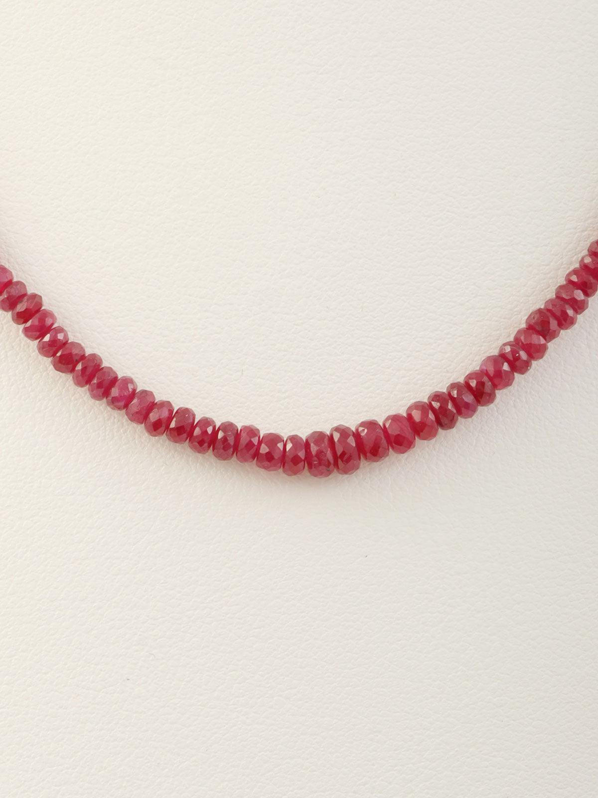 18Kルビーネックレス　ホワイトゴールド/レッド