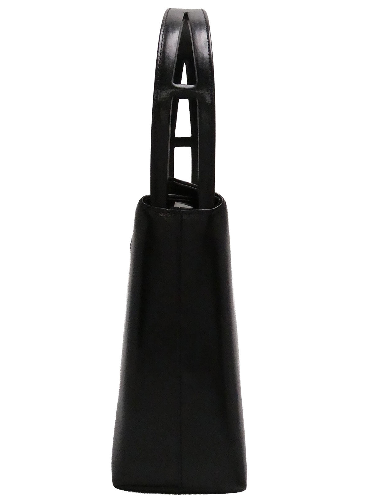 スクエアロゴエンボスハンドバッグ ブラック