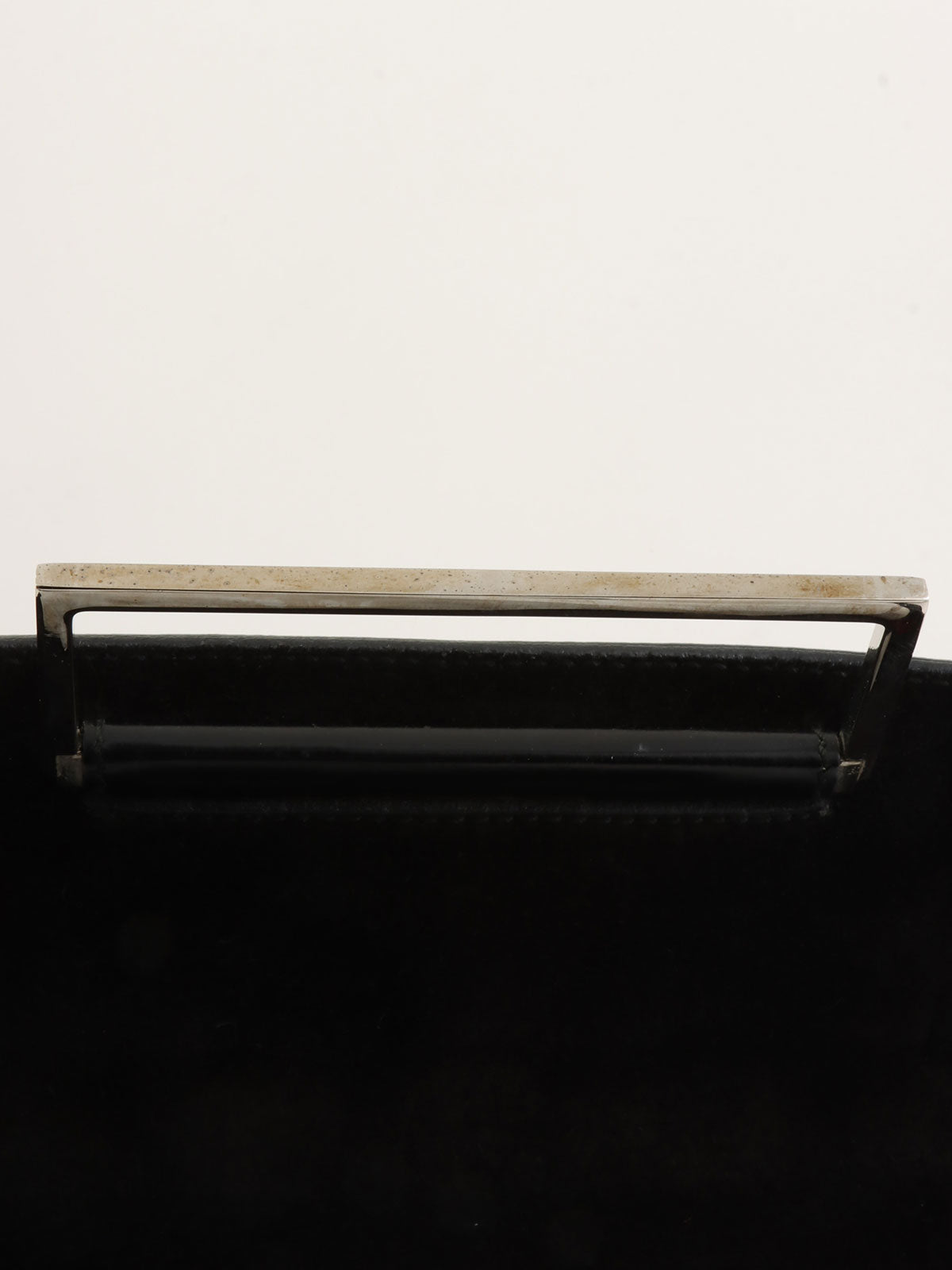 黑色 Gancini 图案手提包