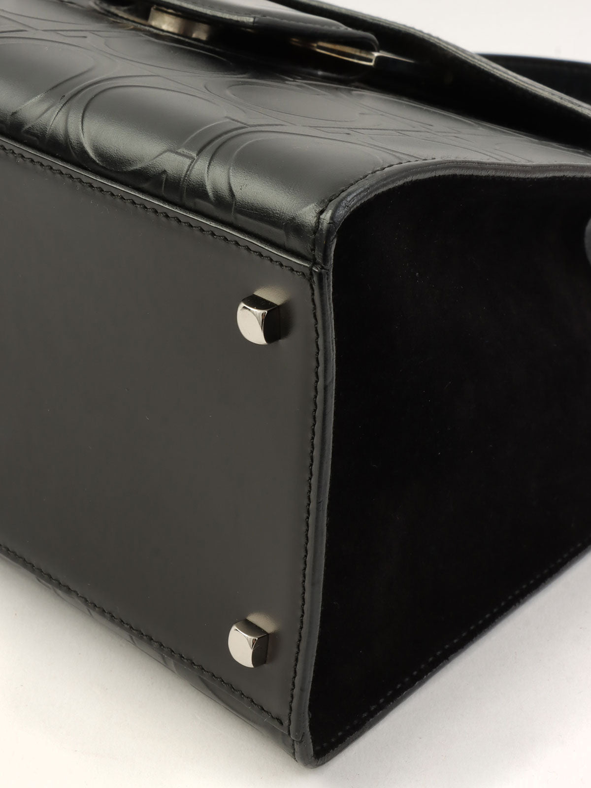 黑色 Gancini 图案手提包