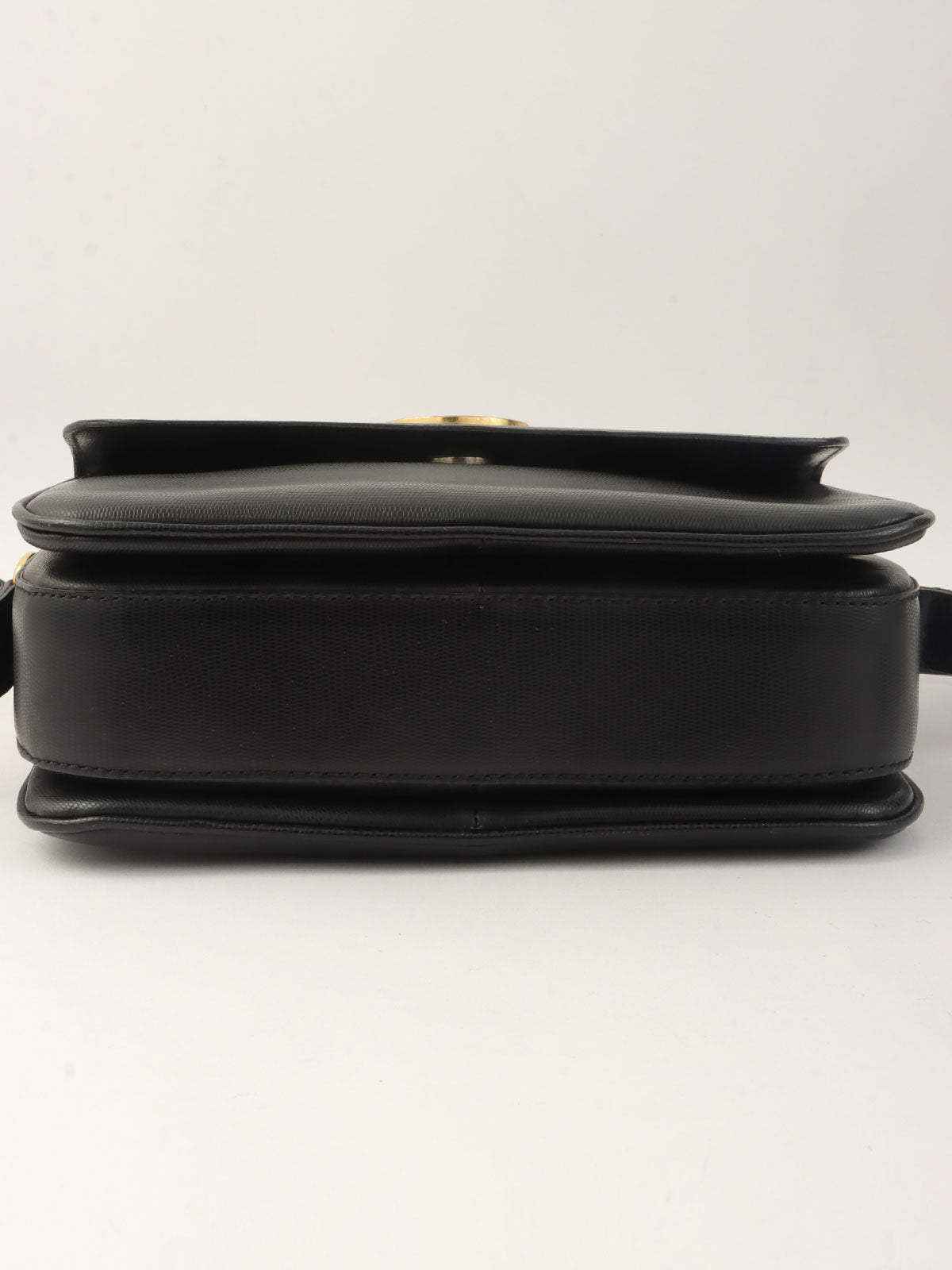 蜥蜴圆圈标志单肩包（黑色）