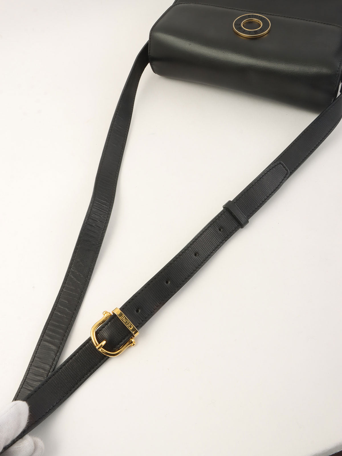 蜥蜴圆圈标志单肩包（黑色）