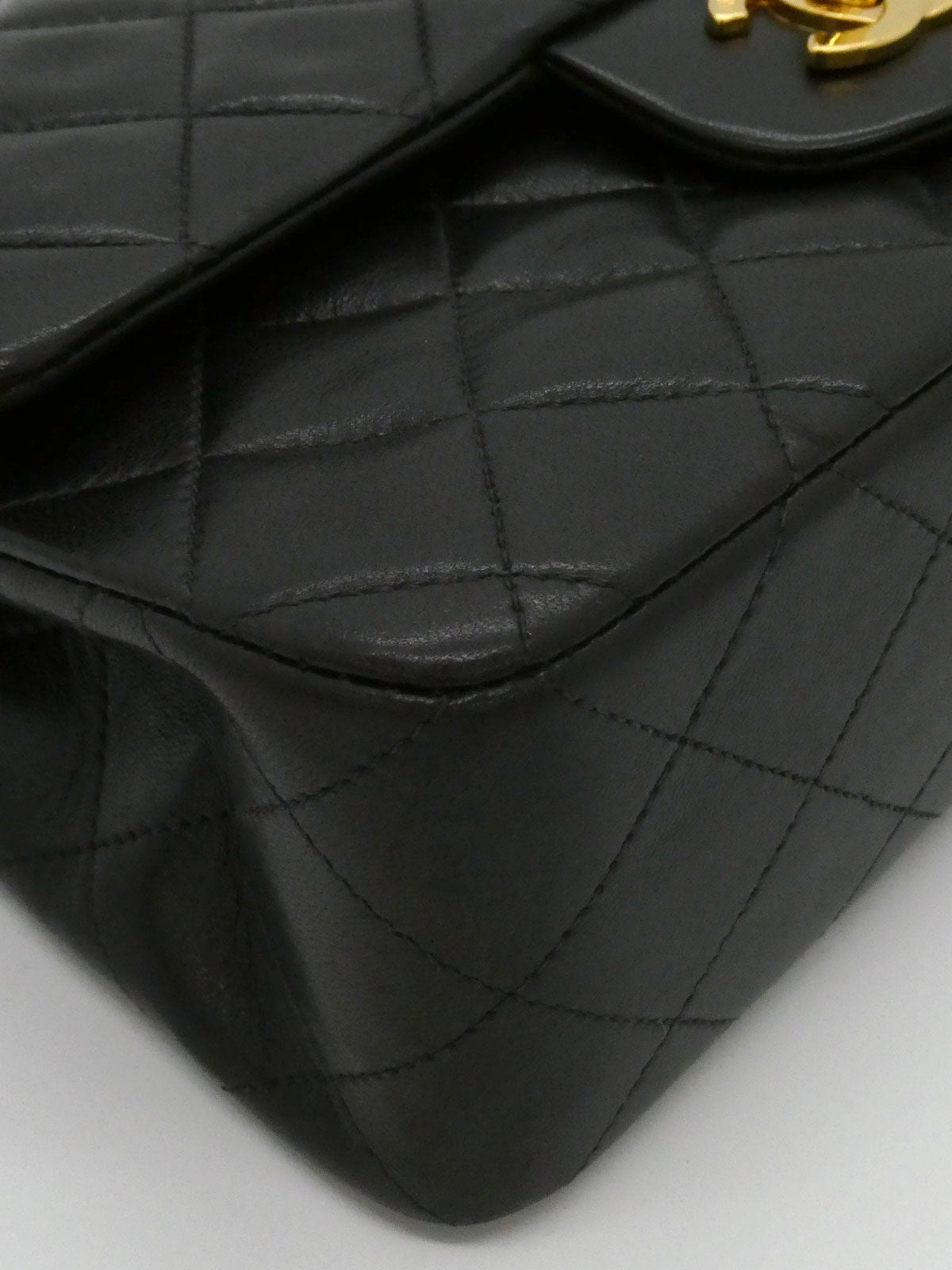 1995年頃製 クラシックフラップチェーンバッグ23cm ブラック