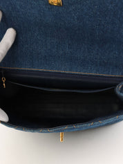 1997 年款 Denim CC 旋扣手提包，蓝色