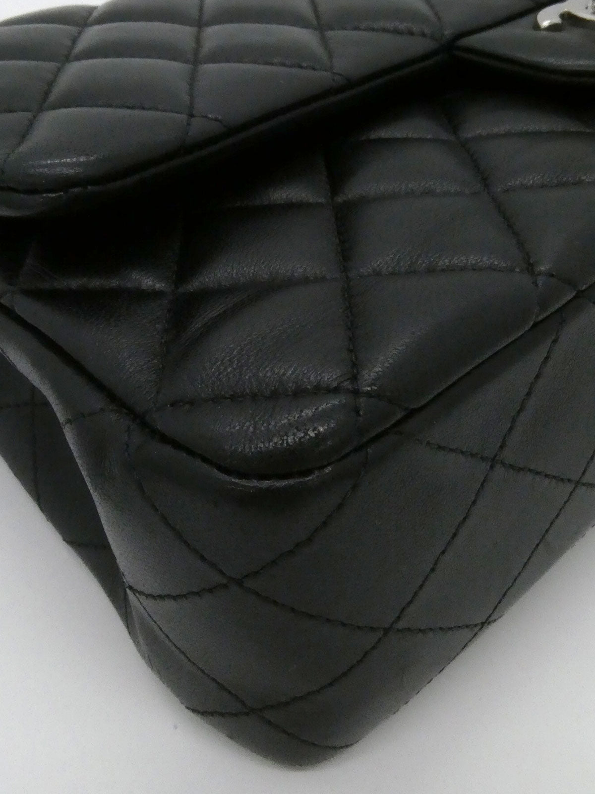 2014年頃製 クラシックフラップチェーンバッグ25cm ブラック