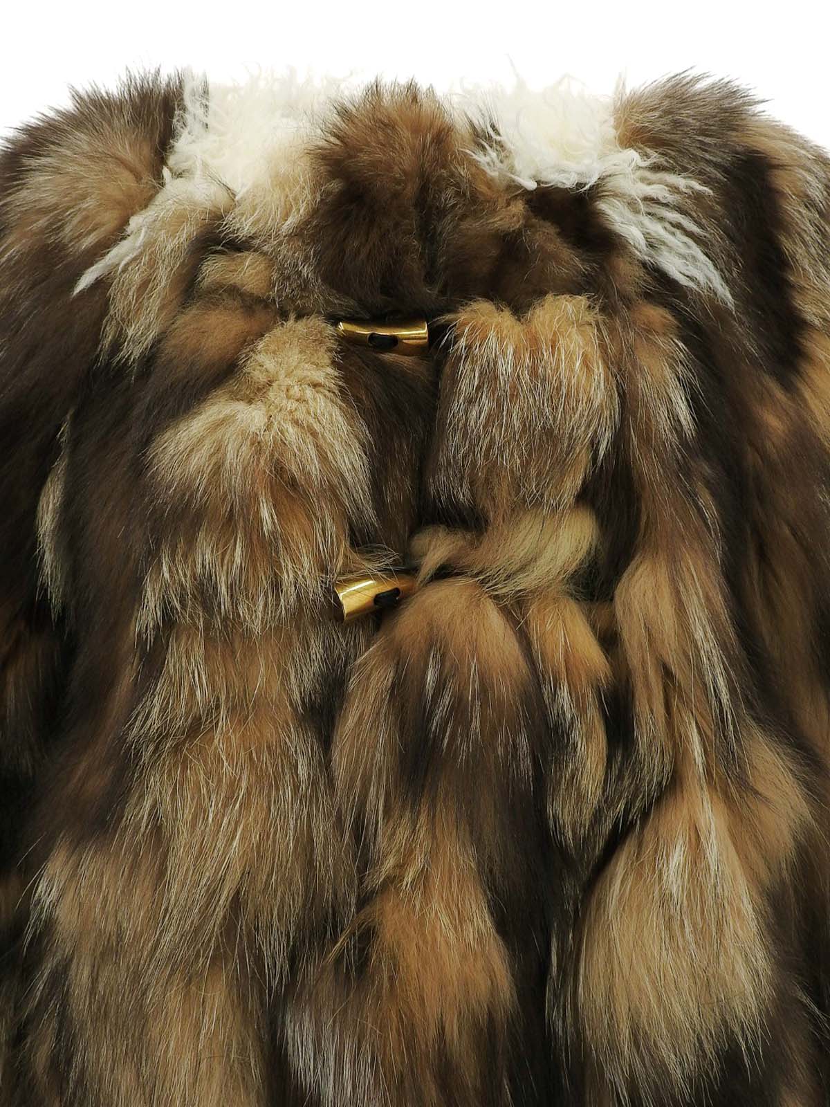 棕白色狐狸羊毛大衣