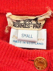 Cashmere logo button cardigan in red/gold