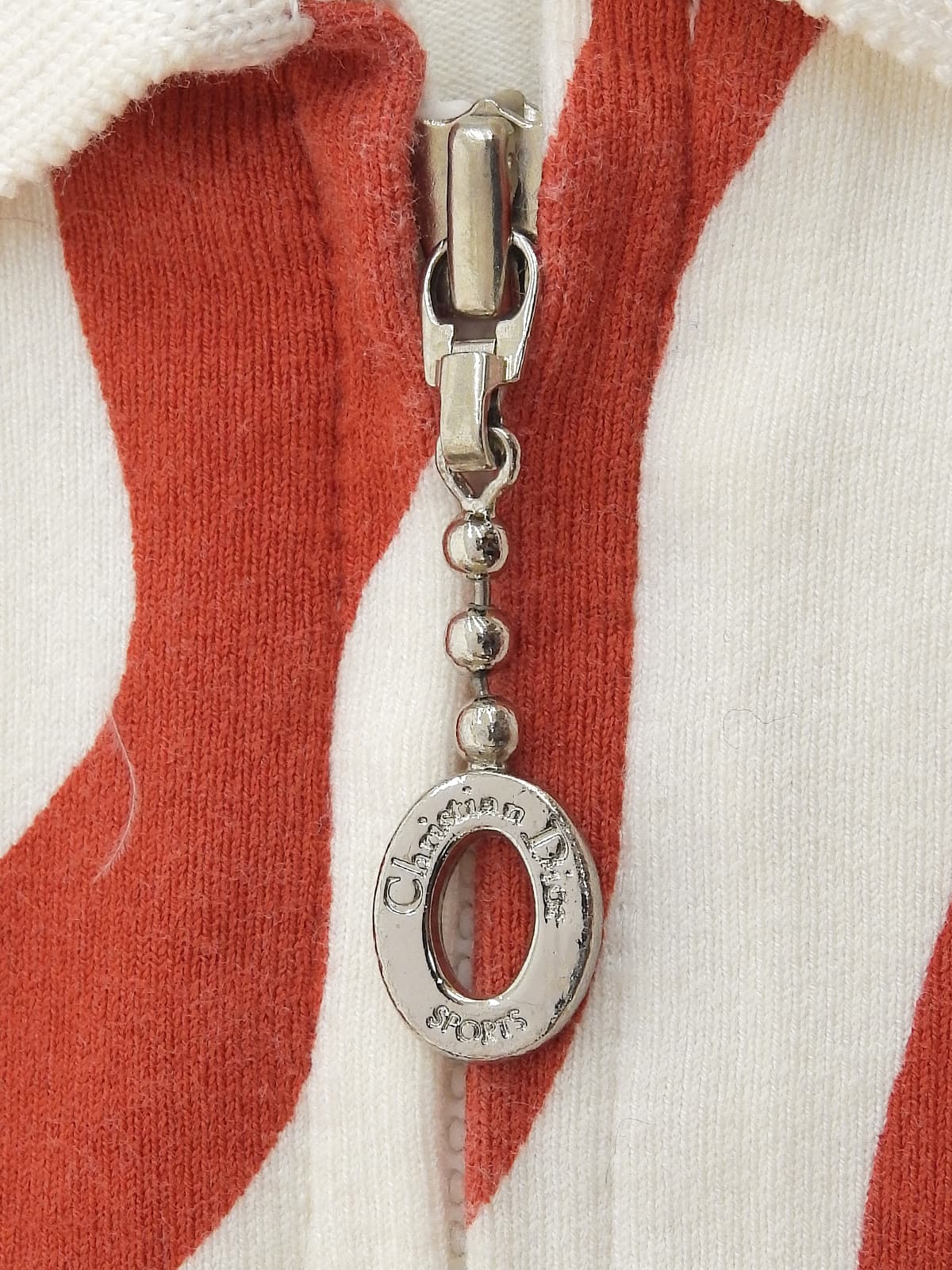 デザインパターンロゴジップアップノースリーブトップス レッド/ホワイト