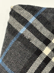 Check pattern skirt in gray