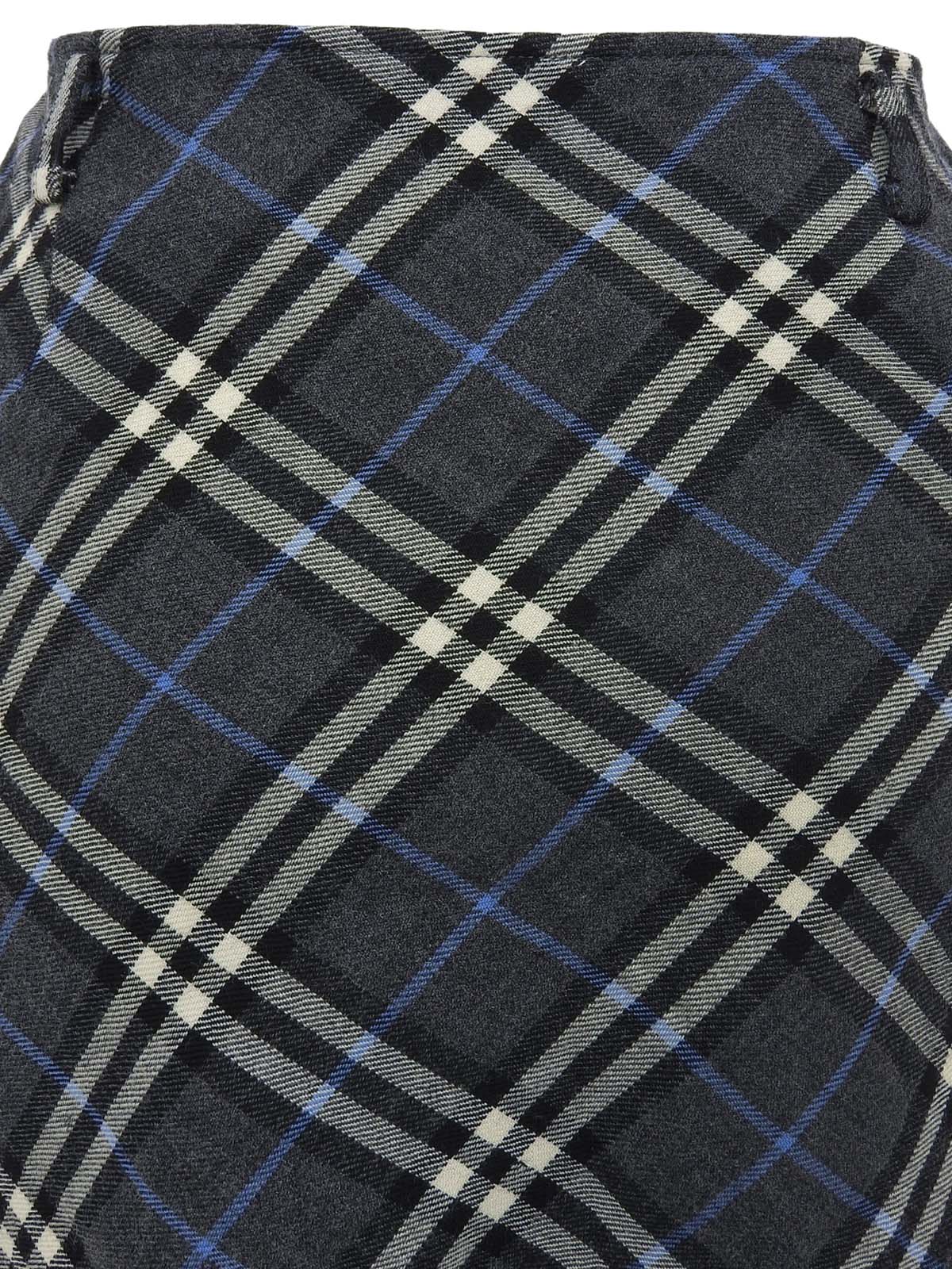 Check pattern skirt in gray