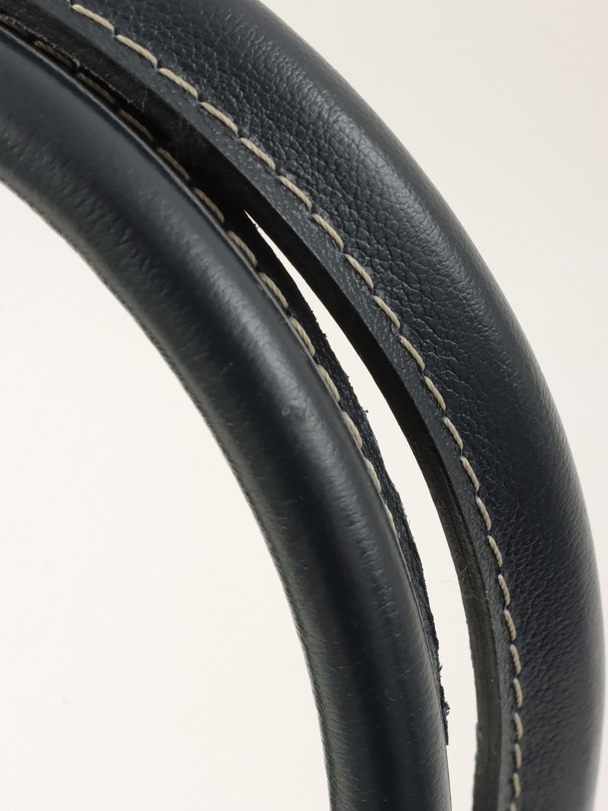 Y-Cut Logo Charm 2-Way Handbag Navy/White