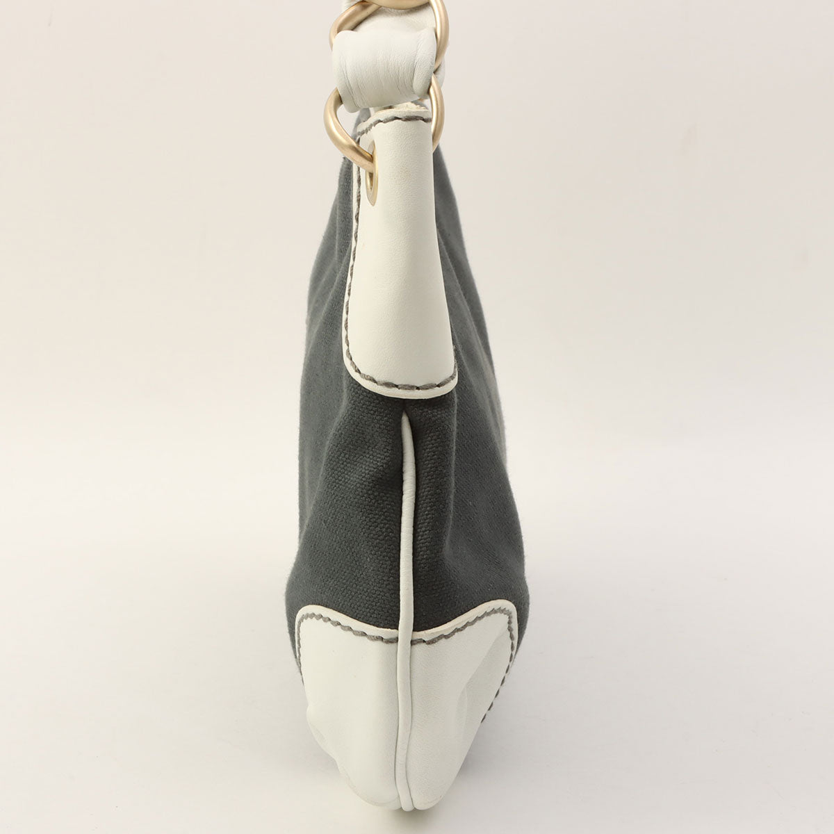 Circa 2003 Canvas CC Mark Stitch Chain Shoulder Bag Grey/White