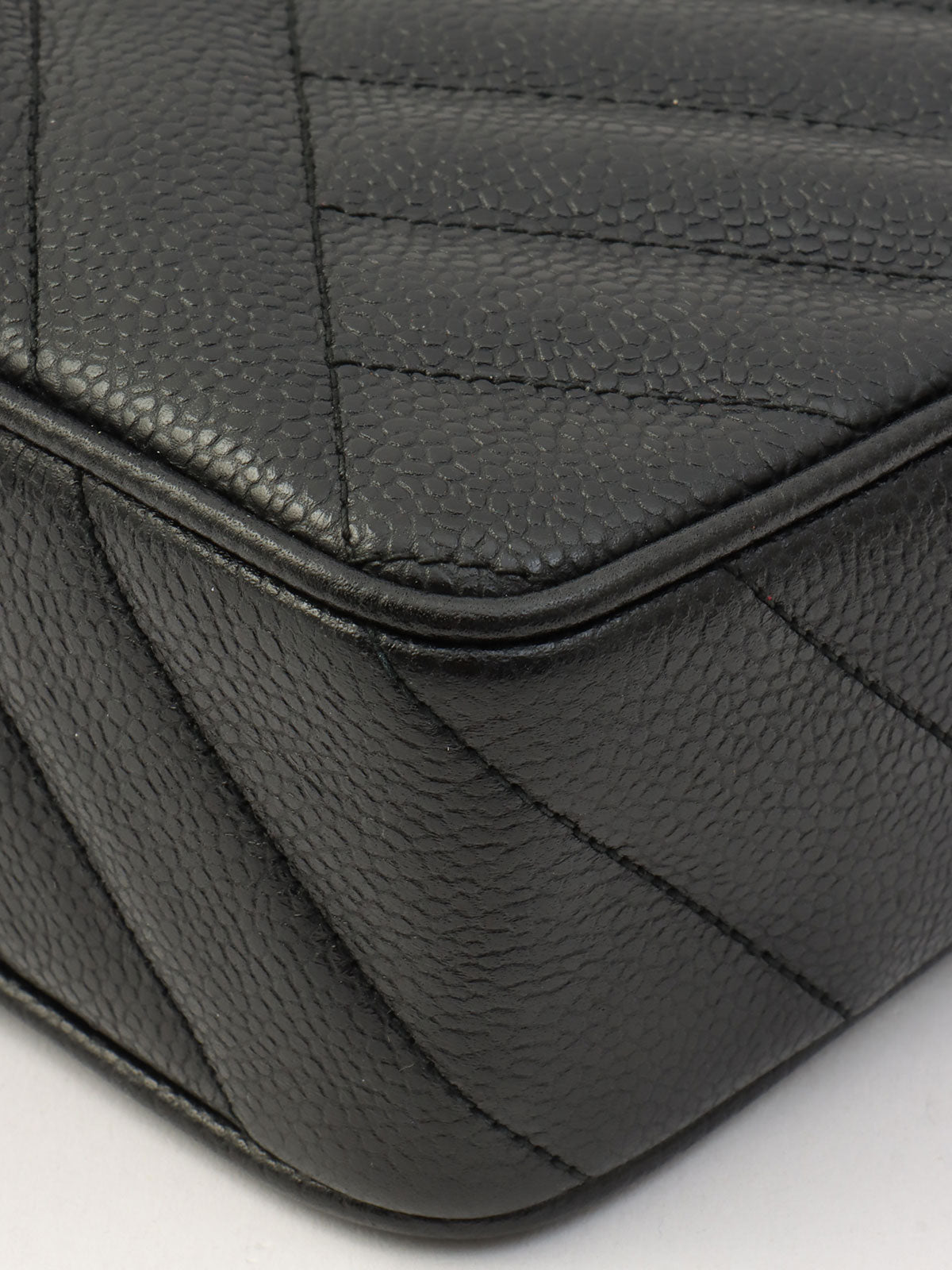 1992年頃製 キャビアスキンバイアスステッチビジューチェーンバッグ ブラック