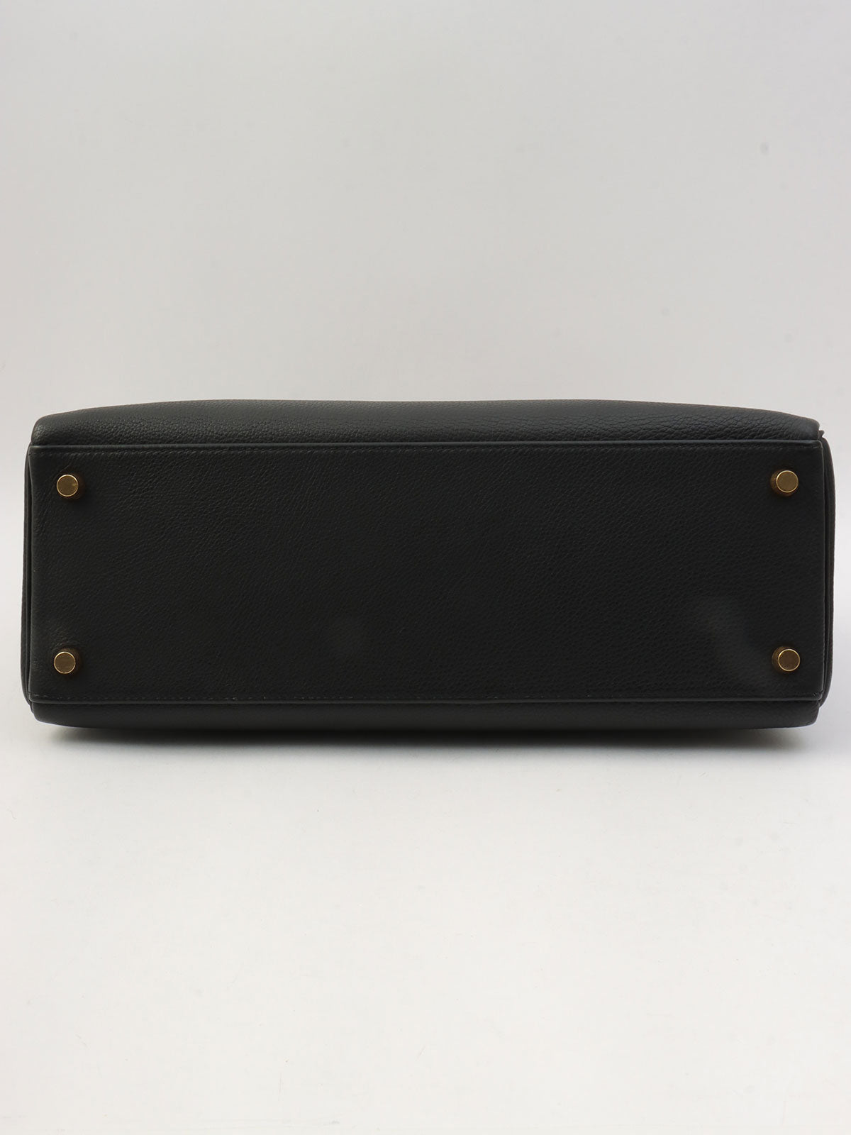 2001年凯利32黑色