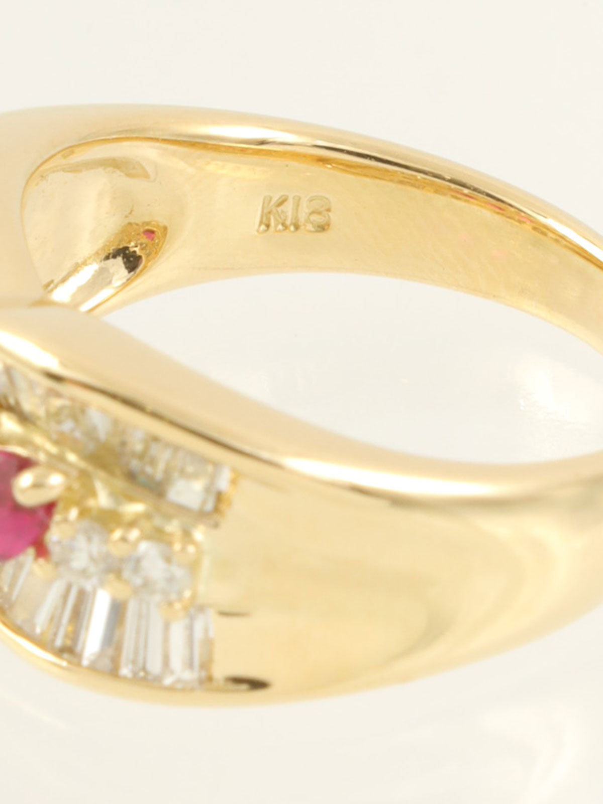 18Kルビーダイヤモンドリング　ゴールド/レッド