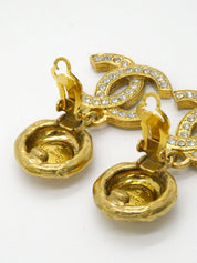 ラインストーンCCマークスウィングイヤリング ゴールド