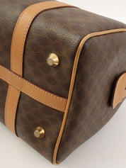 マカダムパターンロゴエンボスミニボストンバッグ ブラウン