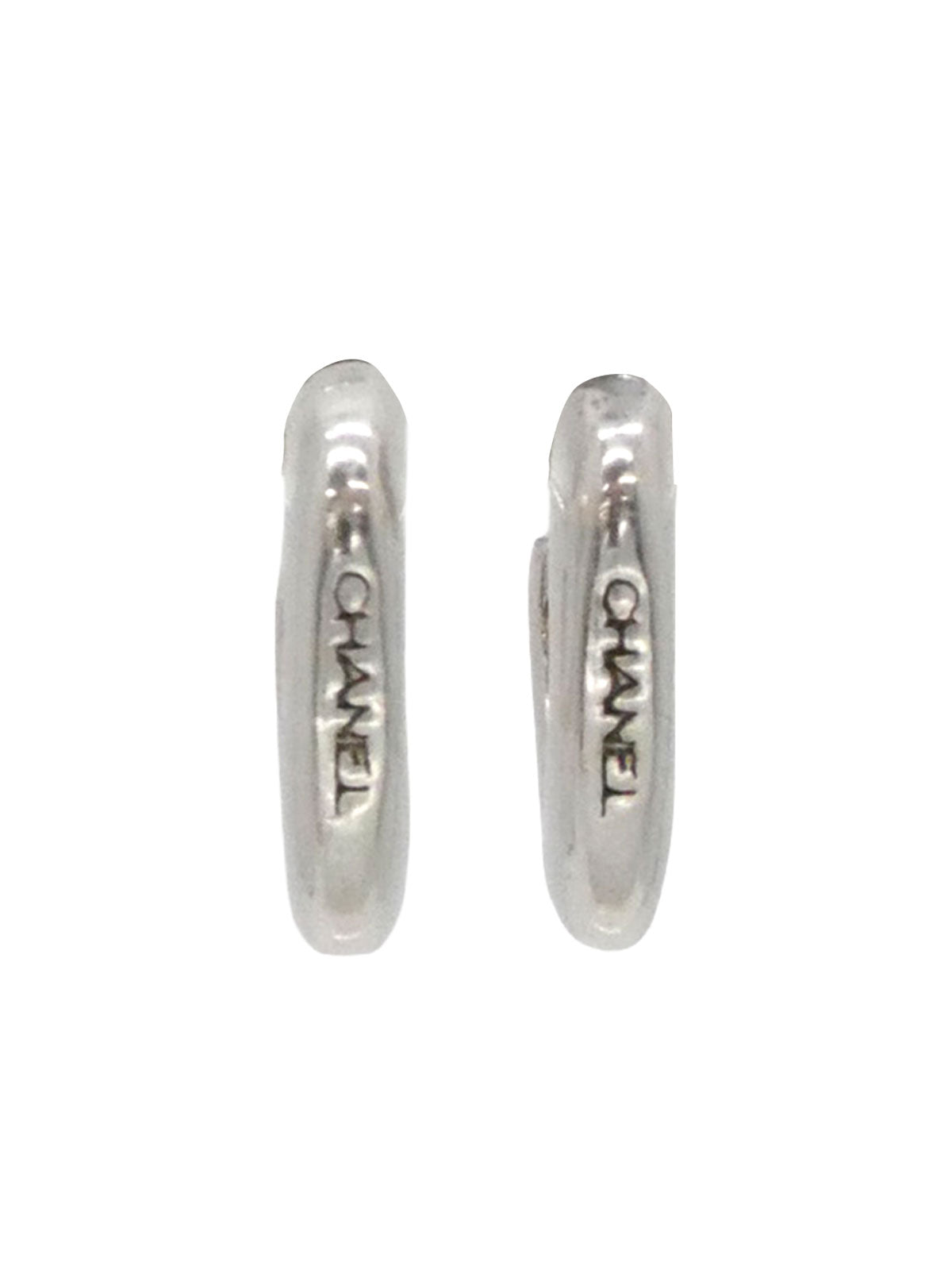 925 银色方形耳环，带标志