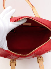 2002 Vernis Summit Drive Pomme D'amour