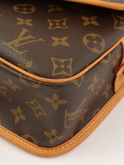 2004 Canvas Monogram Sologne Brown