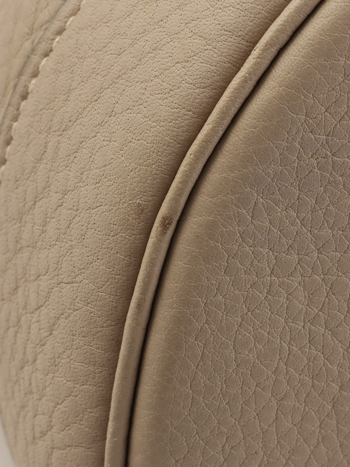 2000 Ranch Tourtiere Gray