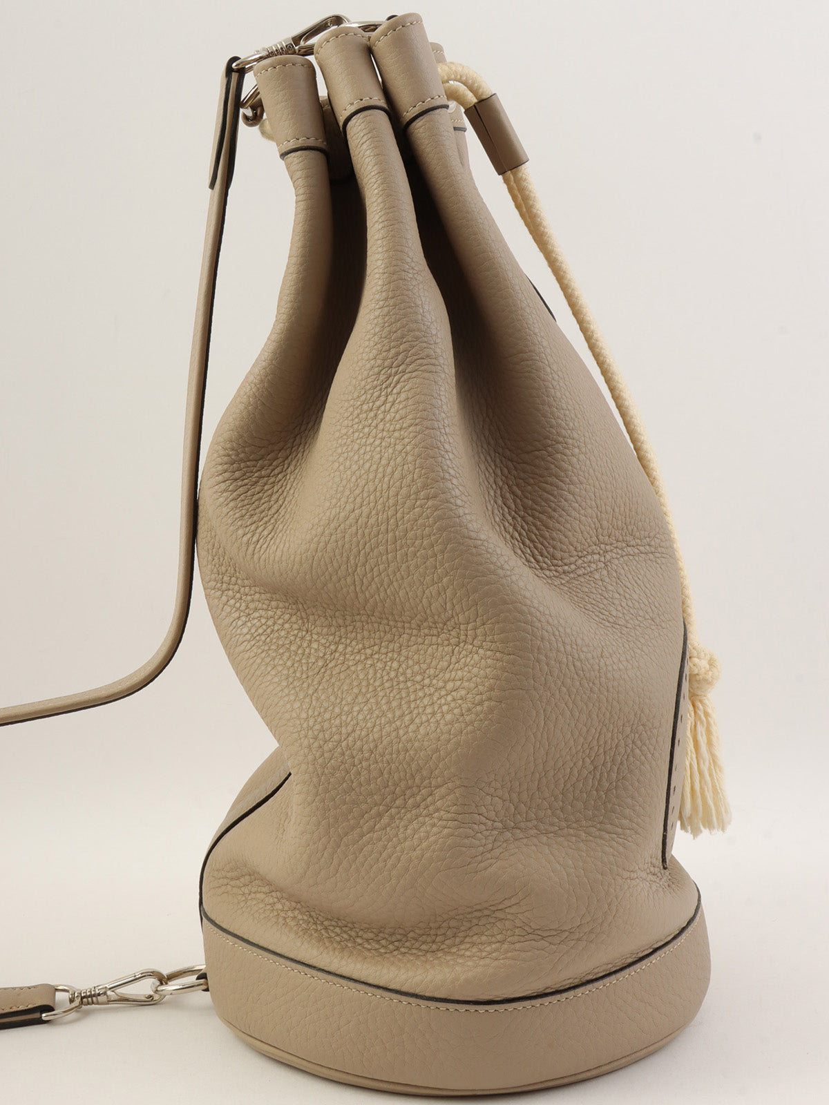 2000 Ranch Tourtiere Gray