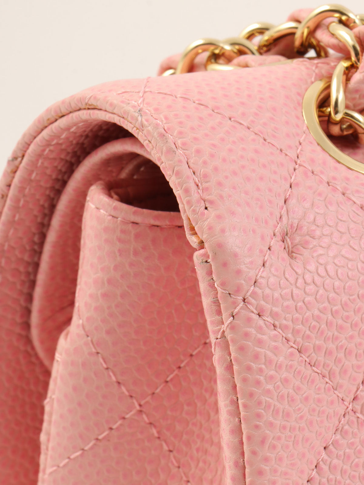2004年頃製 キャビアスキンクラシックフラップチェーンバック23cm ピンク