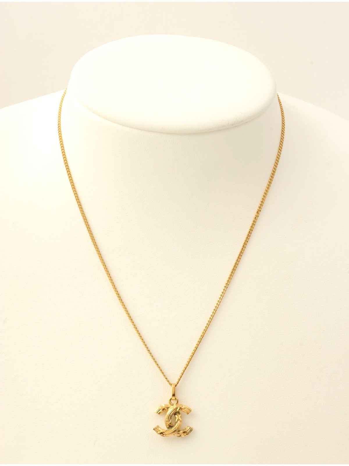 デザインミニCCマークネックレス ゴールド