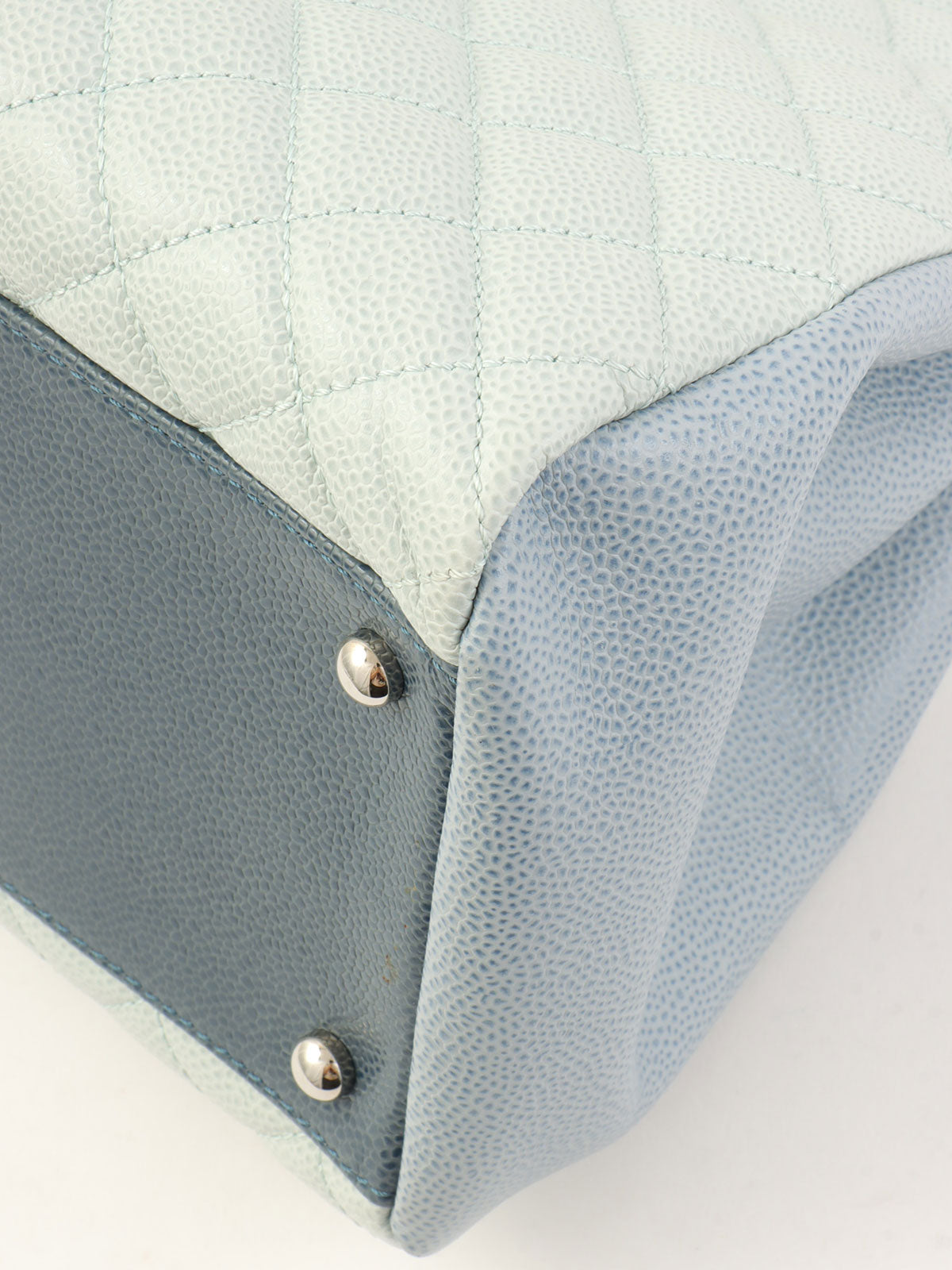 2013年出品，Matelasse Stitch Mademoiselle链条单肩包，浅蓝色