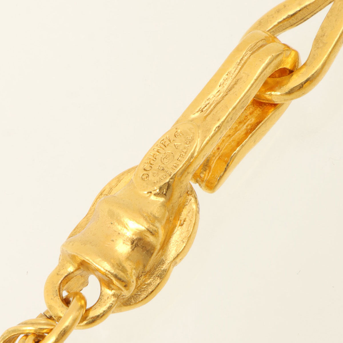 1995 Clover Motif CC Mark Chain Necklace Gold
