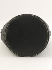 黑色尼龙水桶单肩包