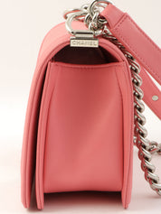 2016年頃製 シェブロンステッチボーイシャネルチェーンショルダーバッグ ピンク