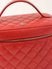 2016年頃製 CCマークプレートバニティバッグ レッド