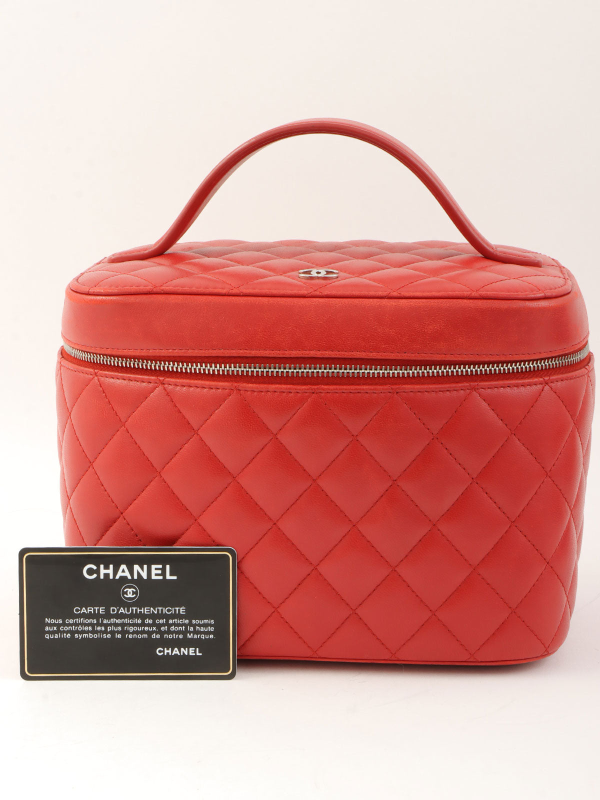 2016年頃製 CCマークプレートバニティバッグ レッド