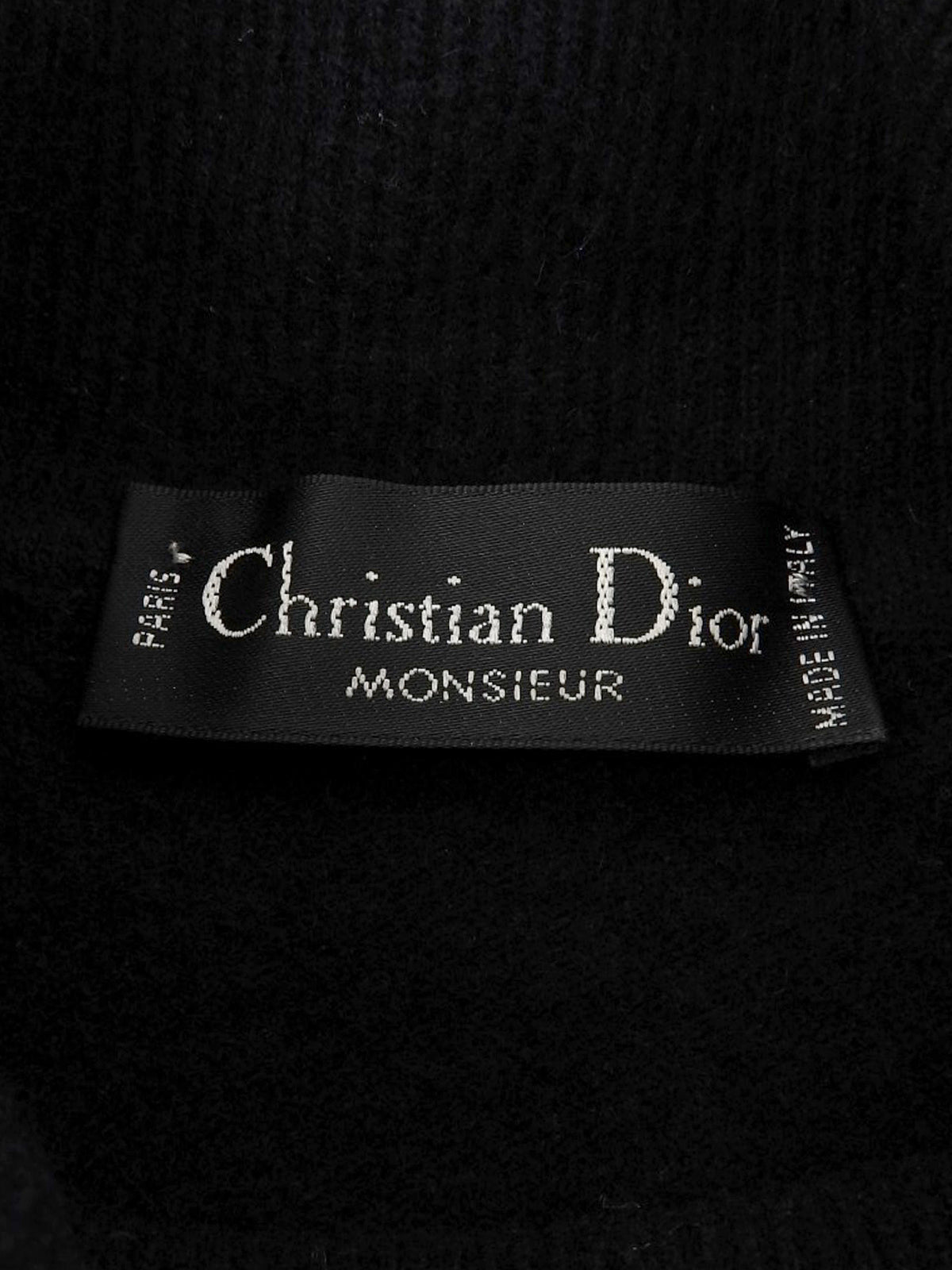 ロゴ刺繍タートルネックニットセーター ブラック