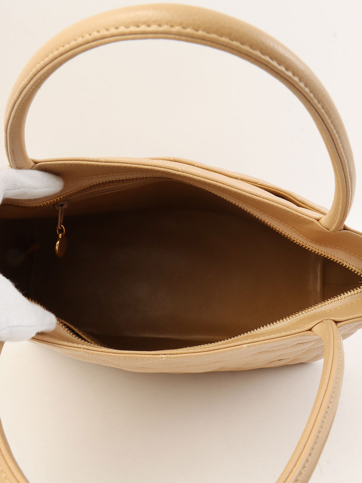 2005 Caviar Skin CC Mark Stitch Reprint Tote Bag, Beige